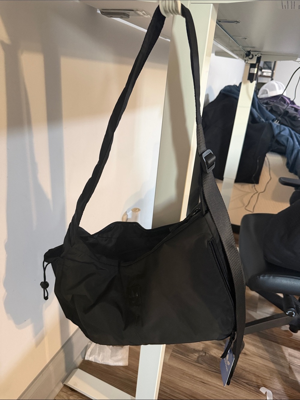 Adidas Black Men's Crossbody Shoulder Bag - Lightweight Everyday Carry
